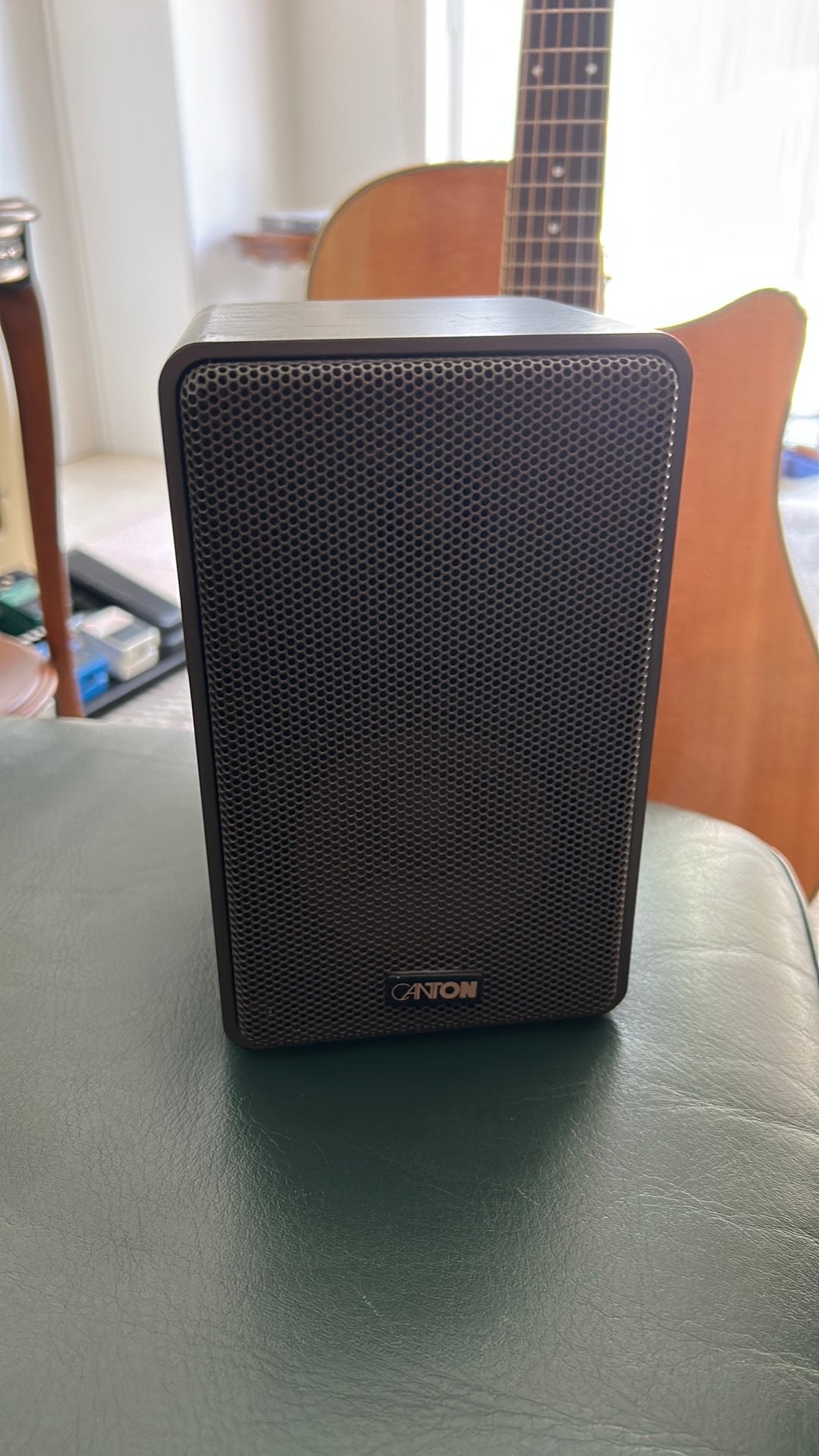 Canton GL210, 20cm x 12cm x 12cm., Audio, Tv en Foto, Luidsprekerboxen, Ophalen, Zo goed als nieuw