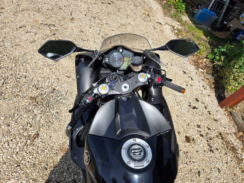 Yamaha R1, Ophalen, Gebruikt