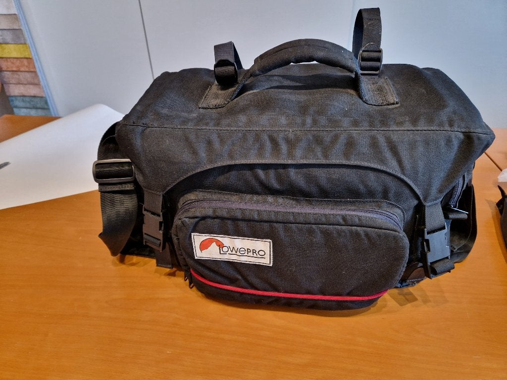Fototas  lowe pro, TV, Hi-fi & Vidéo, Lowepro, Poches latérales, Enlèvement, Utilisé