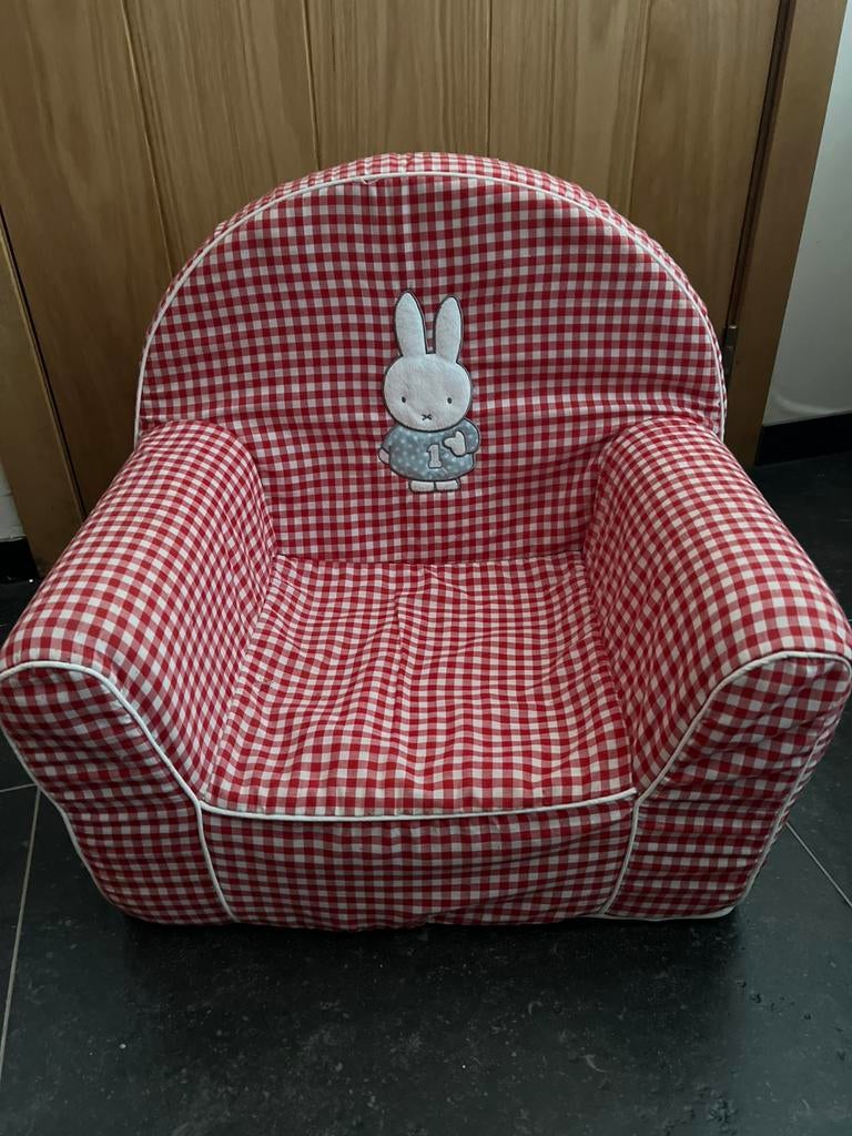Zetel Nijntje perfecte staat., Kinderen en Baby's, Kinderkamer | Tafels en Stoelen, Ophalen of Verzenden, Zo goed als nieuw