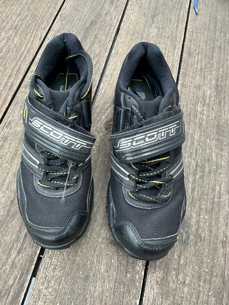 Chaussures de vélo VTT Schott taille 36, Vélos & Vélomoteurs, Utilisé, Chaussures, Enfants, Enlèvement
