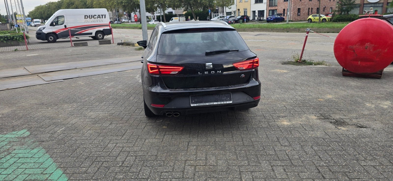 2020 seat leon fr automaat benzine 1.5 km110.000 export, Autos, Achat, Euro 6, Entreprise, Leon