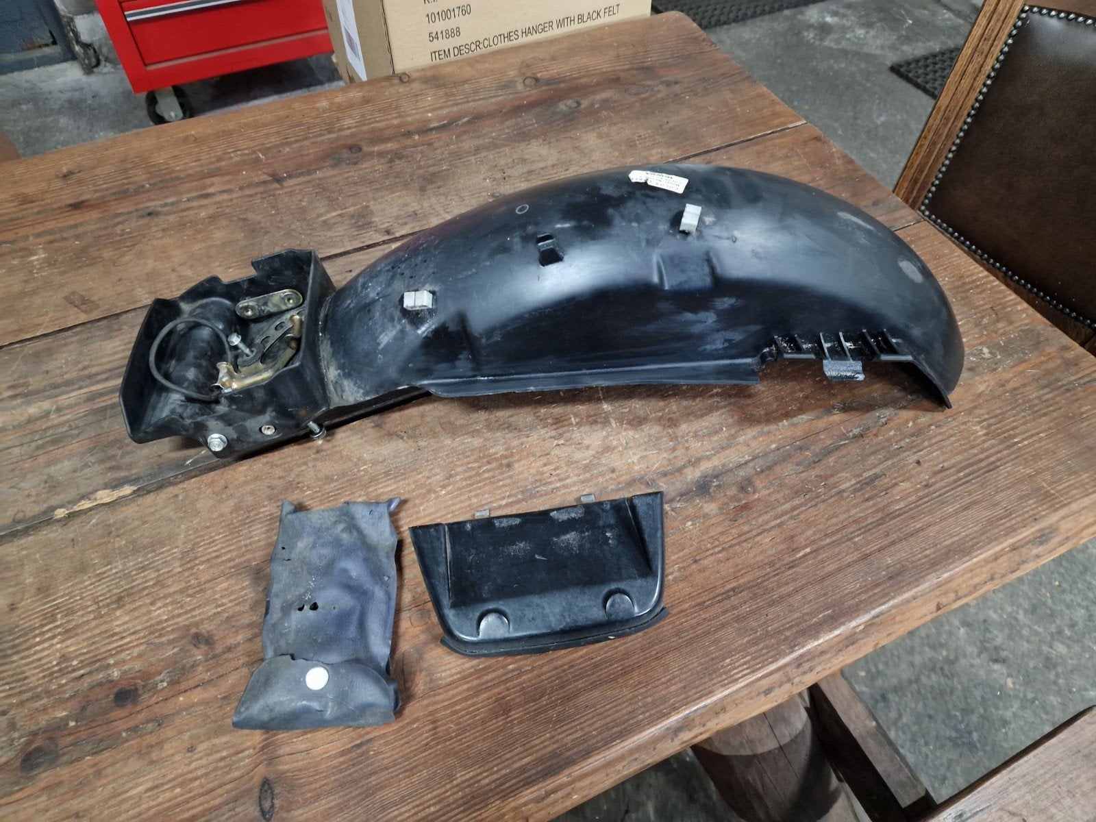 Honda MBX125 JC10 binnen spatbord, gereedschapsetje en klep, Fietsen en Brommers, Ophalen of Verzenden