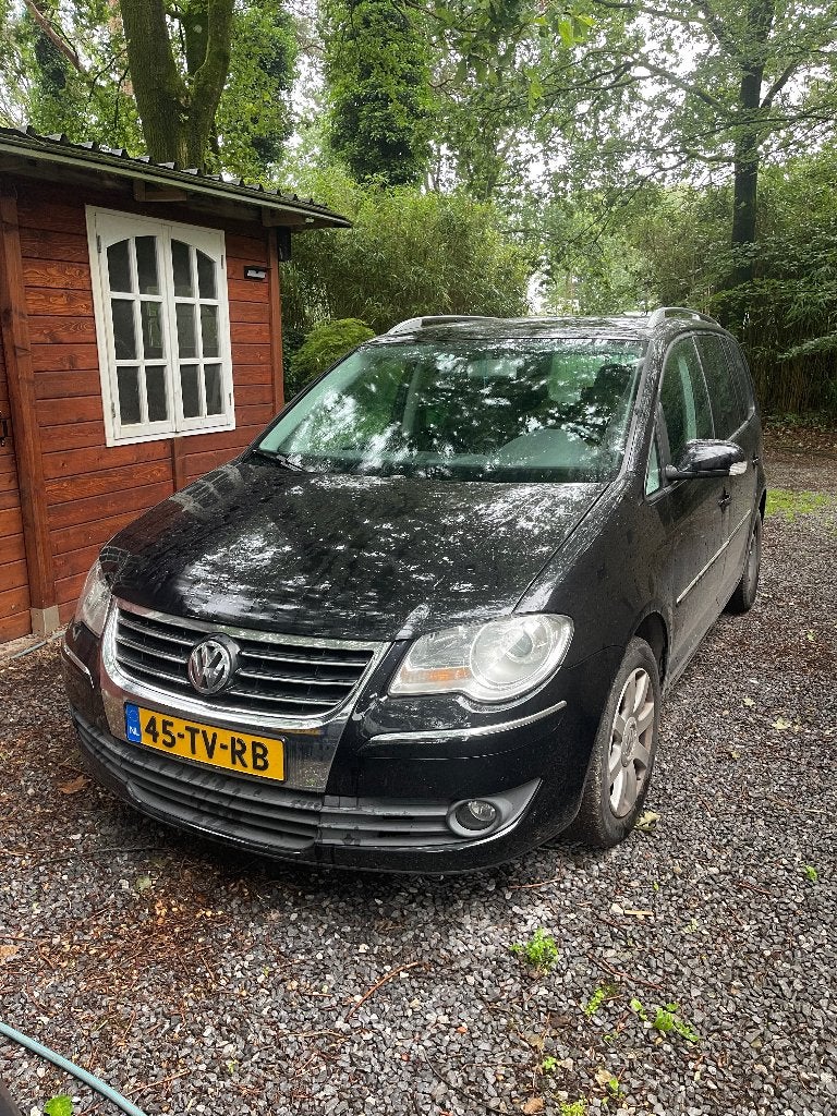 Volkswagen Touran 1.4 benzine, Auto's, Voorwielaandrijving, Stof, Zwart, 4 cilinders