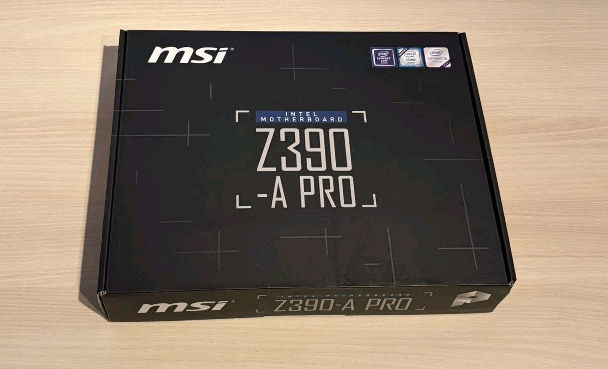 MSI Z390- A Pro moederbord Itel + doos, Enlèvement