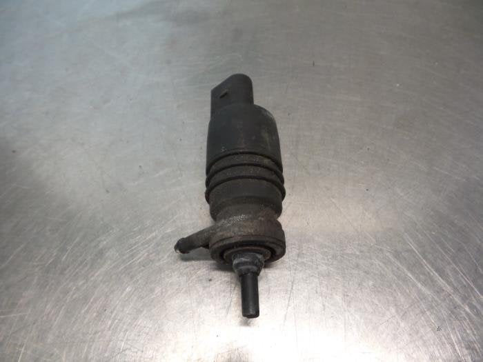 Pompe lave-glace avant d'un Audi A6 (A6 97-), -, 3 mois de garantie, Audi, Utilisé