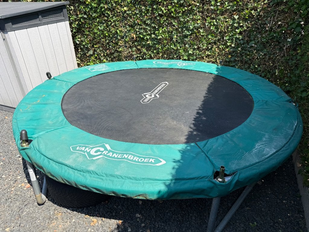 Trampoline 244 cm gratis, Kinderen en Baby's, Speelgoed | Buiten | Trampolines, Ophalen, Gebruikt