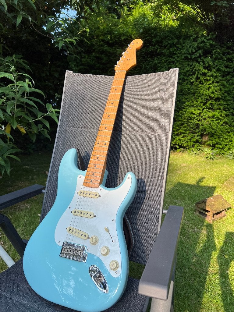 Fender Stratocaster Vintera mod, Musique & Instruments, Enlèvement, Comme neuf, Solid body, Fender