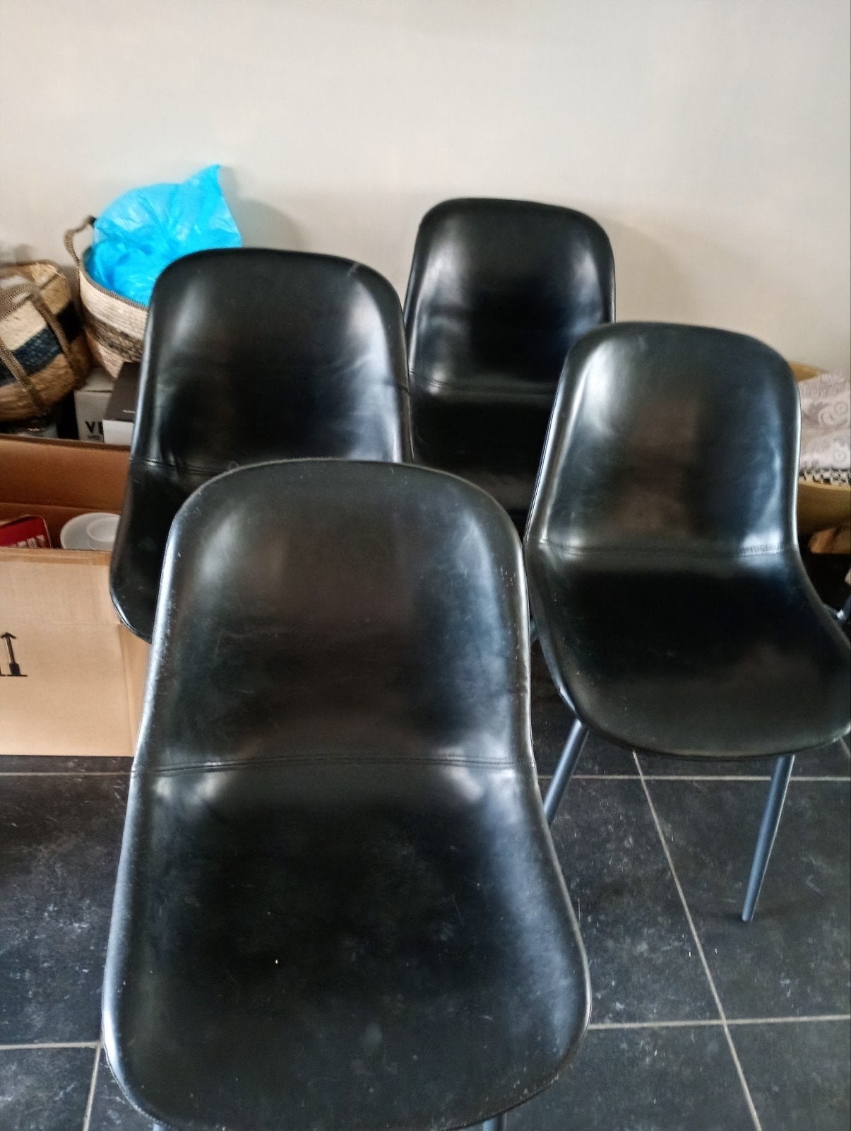 gratis stoelen, Ophalen