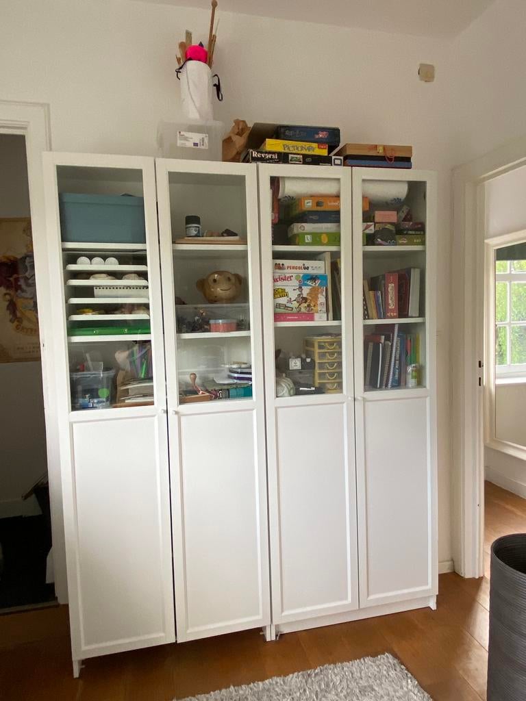 2 étagères - bibliothèques - vitrines BILLY IKEA, Enlèvement, Utilisé