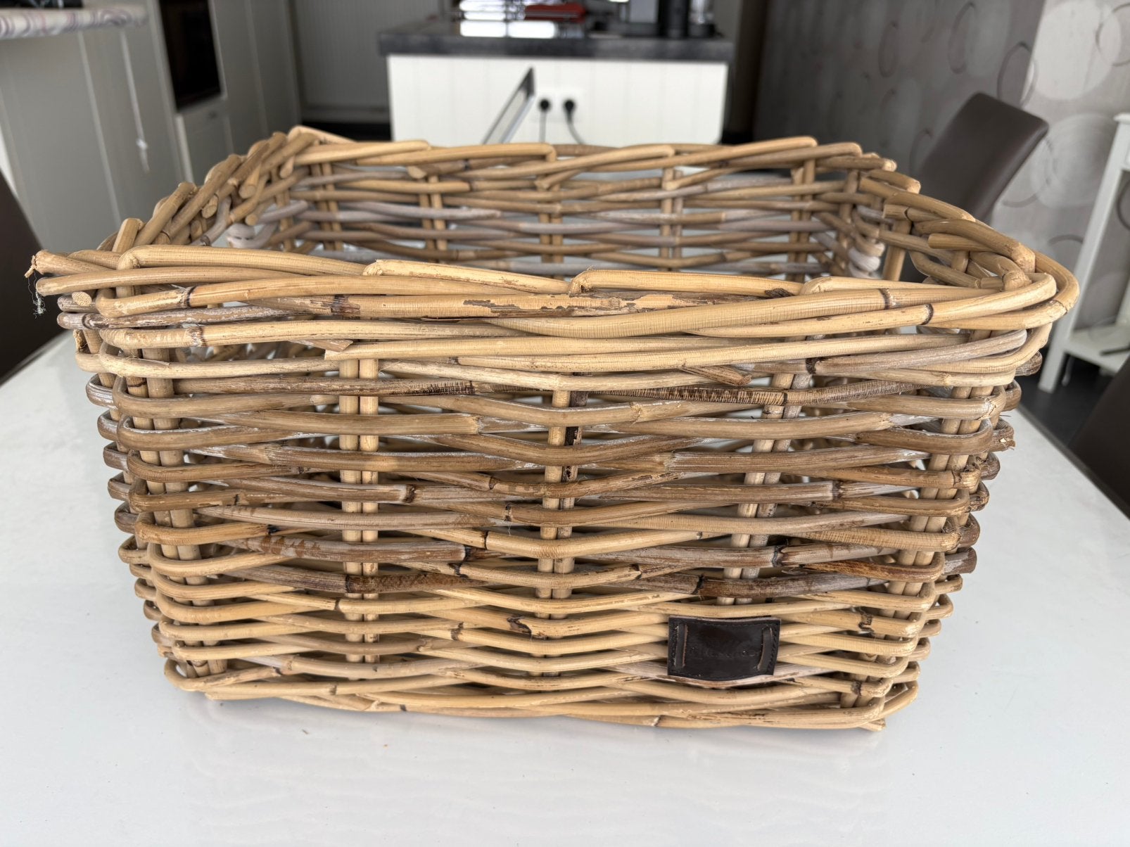 Fastrider Zeno Rotan Fietsmand - Naturel - 26L - Handgemaakt, Fietsen en Brommers, Fietsaccessoires | Fietsmanden, Ophalen of Verzenden