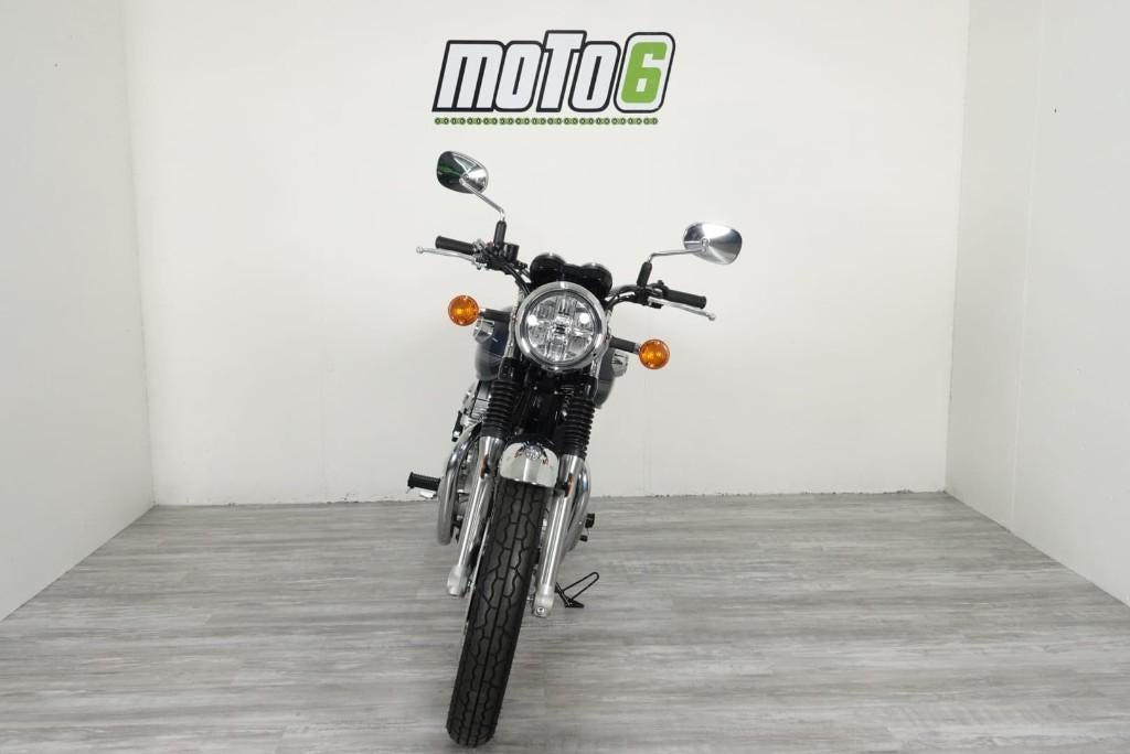 Moteur de démonstration Kawasaki W800, Motos, Motos | Kawasaki, Entreprise, Occasion, 800 cm³, 2 cylindres