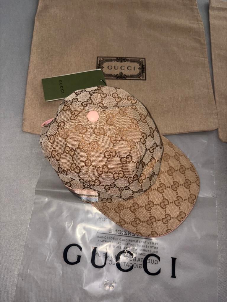 Gucci pet limited edition, Enlèvement ou Envoi, Neuf, 57 cm (M, 7⅛ pouces) ou moins, Casquette