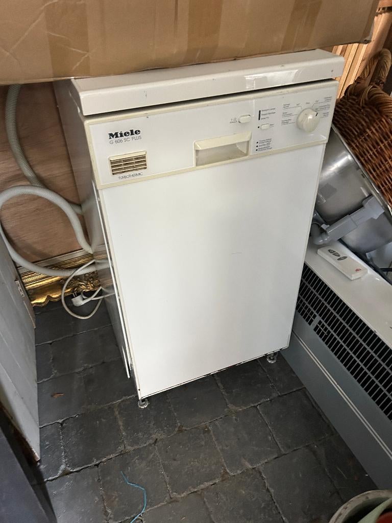 Vaatwasser Miele 45 cm breed, Electroménager, Lave-vaisselle, 85 à 90 cm, Enlèvement, Utilisé, 45 à 60 cm