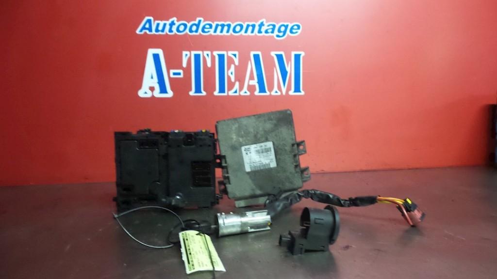ALLUMAGE COMMUTATEUR + CLE OU CLEF 206 (2A / C/H/J/S), Utilisé, Peugeot
