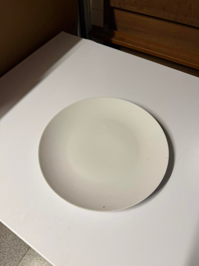 100 Eetborden samen 75 euro, Verzamelen, Ophalen, Gebruikt, Porselein, Bord of Schaal