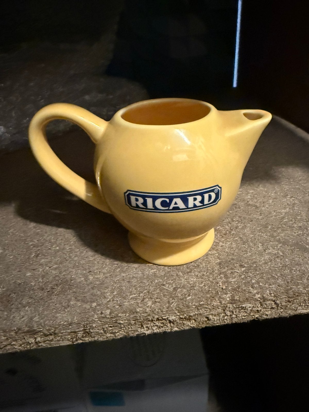 Vintage Franse Ricard Waterkan – Geel Keramiek, Enlèvement, Neuf