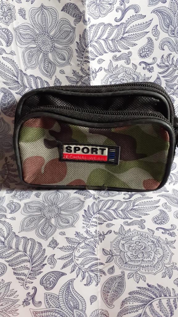 pochette de ceinture double poche camouflage et noir, Handtassen en Accessoires, Portemonnees, Ophalen of Verzenden, Nieuw, Overige kleuren