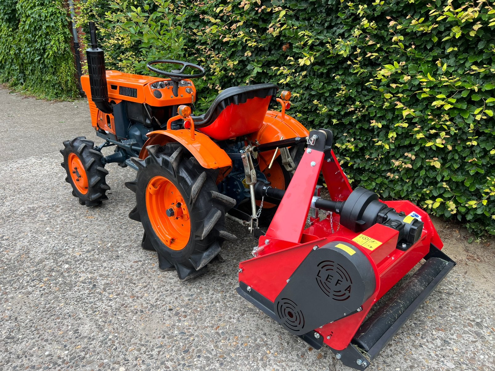 Kubota B7001 minitractor|Klepelmaaier|Frees|4x4|17PK|GeenBTW, Enlèvement