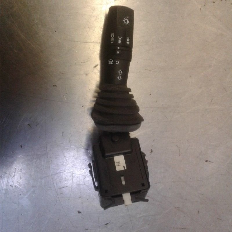 INTERRUPTEUR D'ECLAIRAGE Daewoo / Chevrolet Captiva (C100), Utilisé, Daewoo