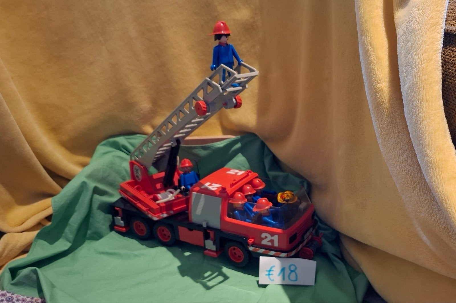 Playmobil vintage brandweerwagen, Enlèvement