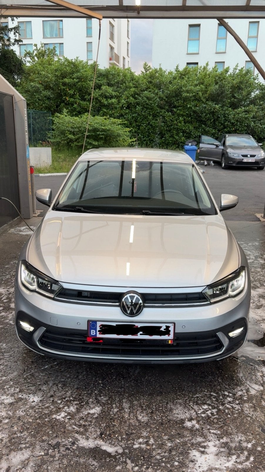 Volkswagen 1.0 TSI 95 ch DSG7 –06/2024 – Seulement 23.250km✅, Argent ou Gris, Achat, Carnet d'entretien, Noir