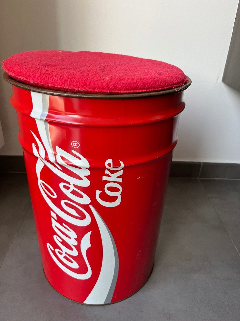 Coca cola ton, Ophalen
