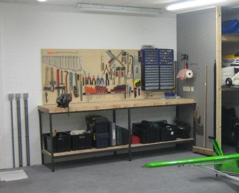 Etabli d'atelier, Bricolage & Construction, Enlèvement, Comme neuf, 70 à 120 cm, Étau