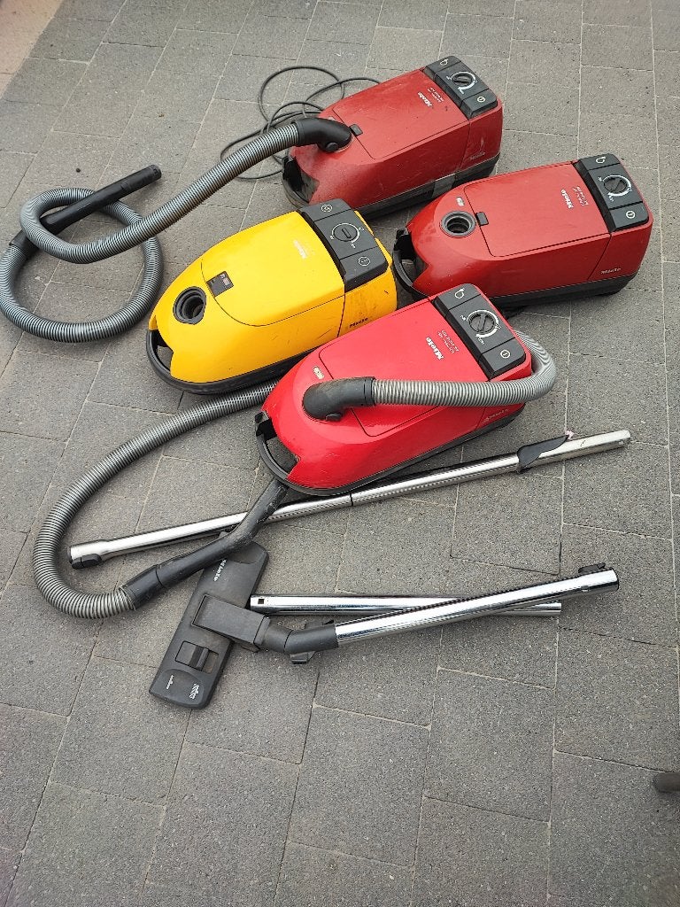 MIELE STOFZUIGERS VOOR ONDERDELEN, Elektronische apparatuur, Stofzuigers, Ophalen, Niet werkend, Miele