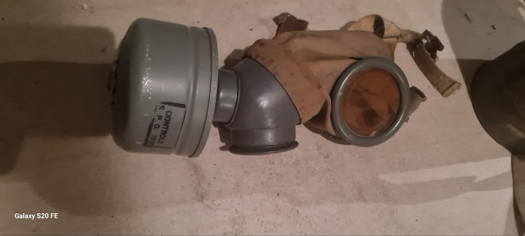 Gasmasker uit 1930, Ophalen