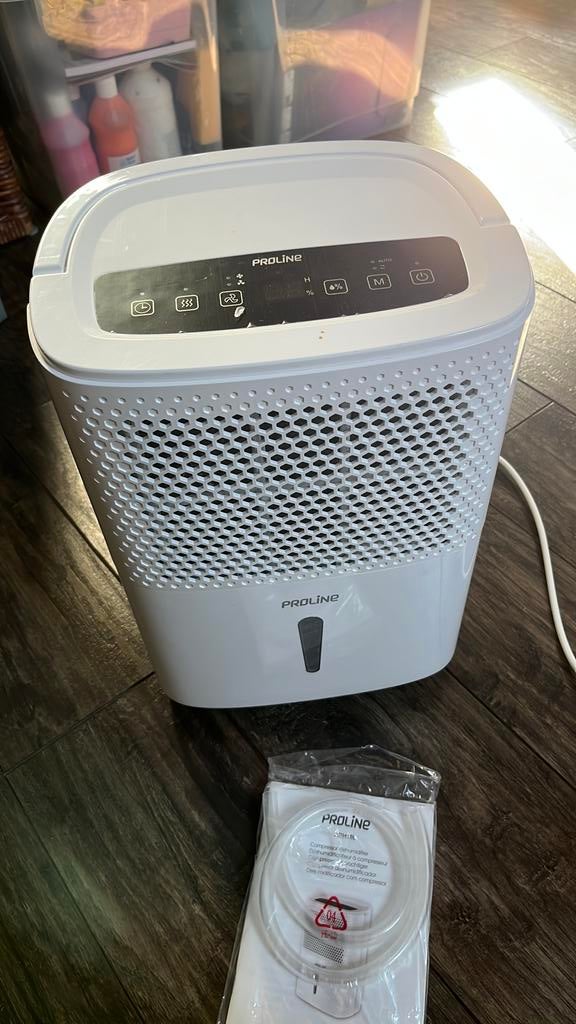 Proline ontvochtiger adh10l, Elektronische apparatuur, Luchtbehandelingsapparatuur, Ophalen, Zo goed als nieuw, Luchtontvochter