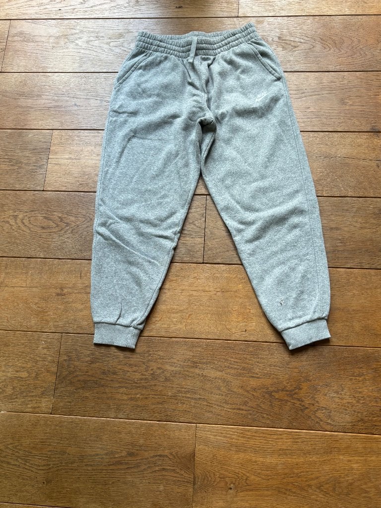 Training Nike gris, Gris, Nike, Comme neuf, Taille 48/50 (M)