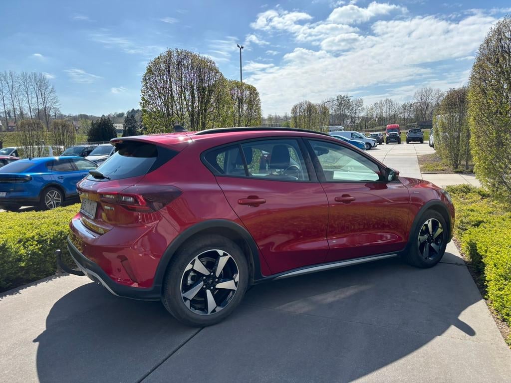 Ford Focus Focus MHEV Active Automaat (bj 2023), Auto's, 118 g/km, Stof, Gebruikt, 5 zetels