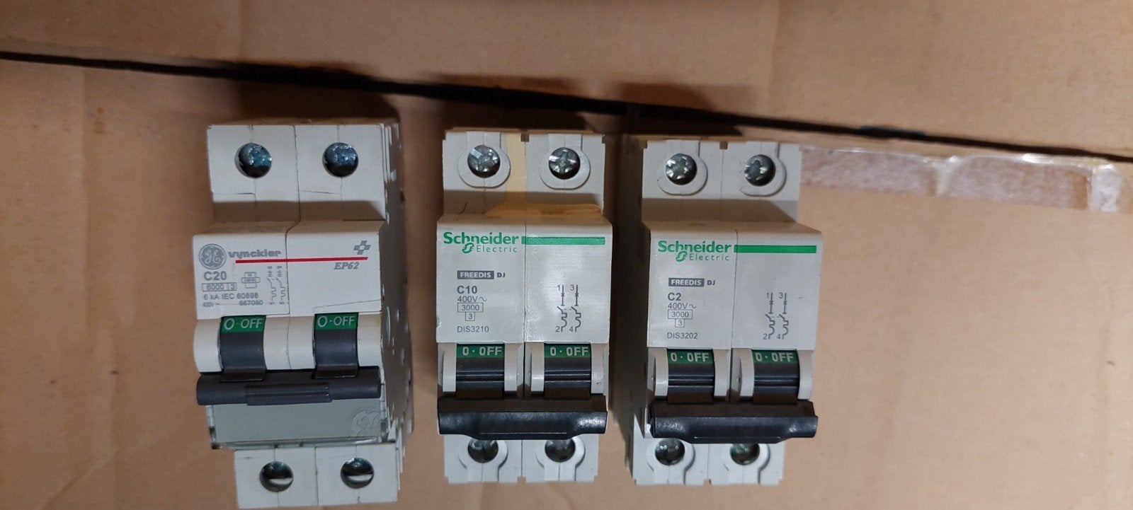 Automaten elektriciteit / automatische zekeringen, Doe-het-zelf en Bouw, Ophalen of Verzenden
