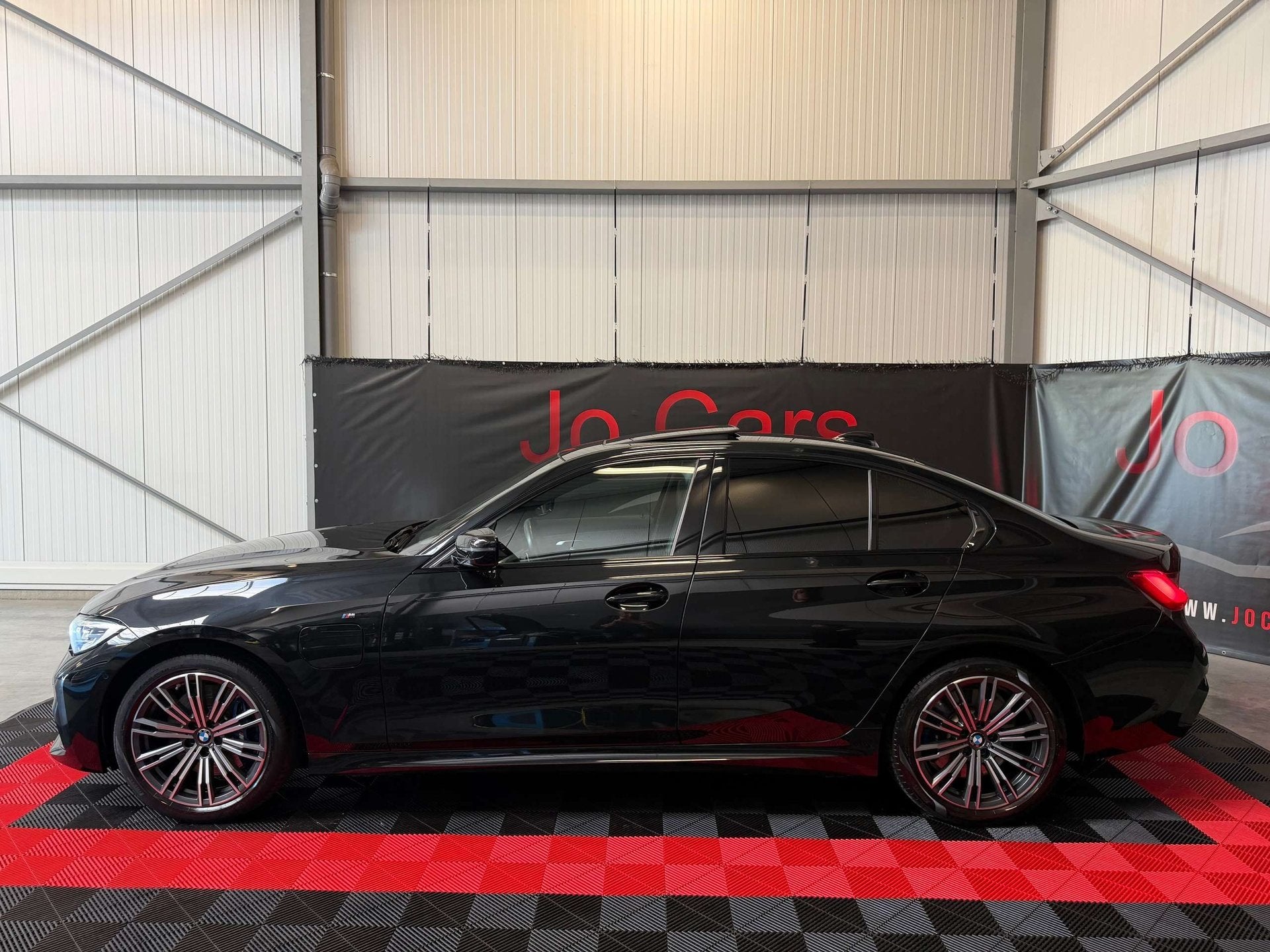BMW 330 e/M Pack/Pano/E-zetel/E-trekhaak/Camera/h&k/Zv/Carpl, Auto's, Automaat, Gebruikt, 4 cilinders, 35 g/km