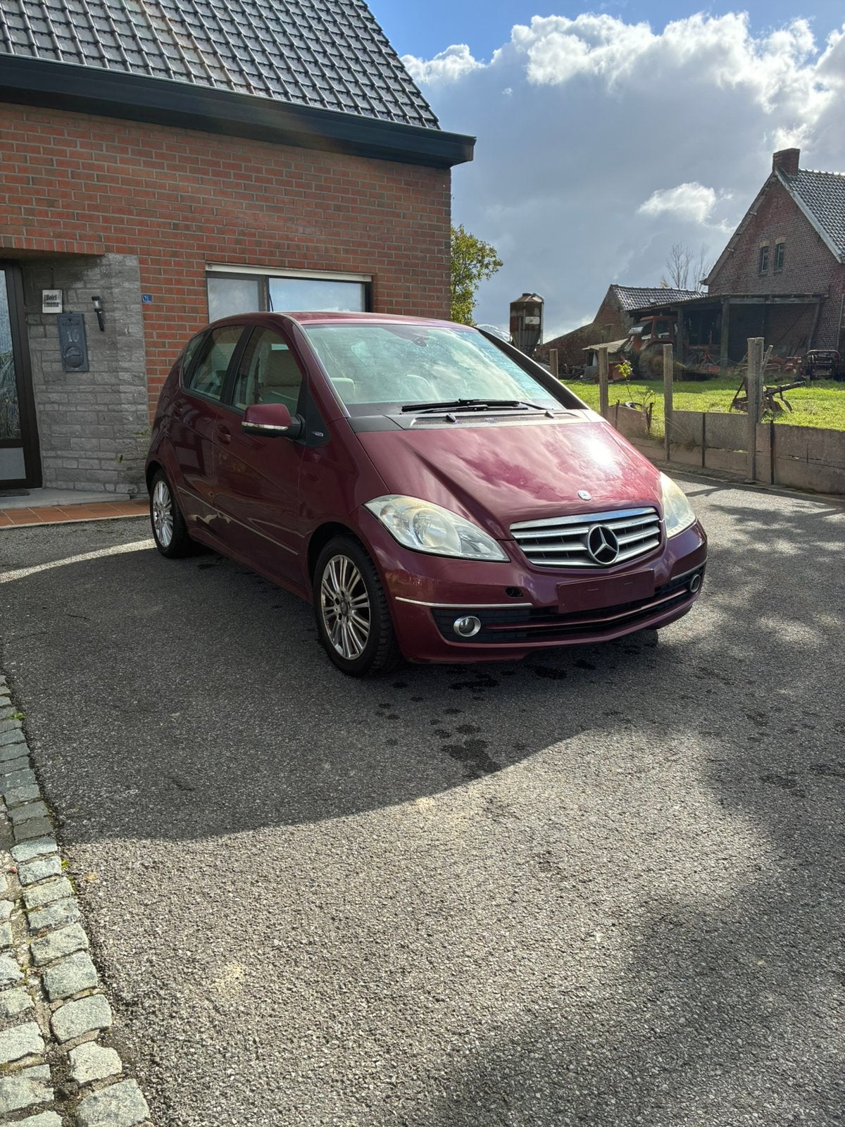 Mercedes A150 benzine, Auto's, 1498 cc, Beige, 4 cilinders, Leder