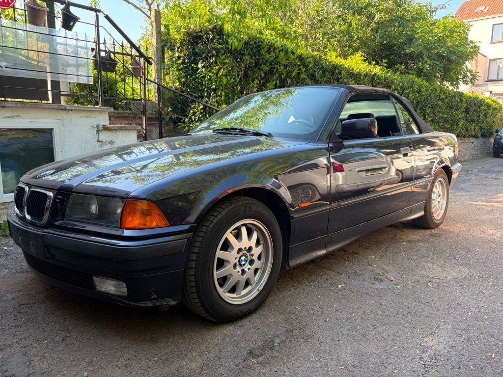BMW 320i, Auto's, BMW, Euro 2, 4 zetels, Cabriolet, Blauw