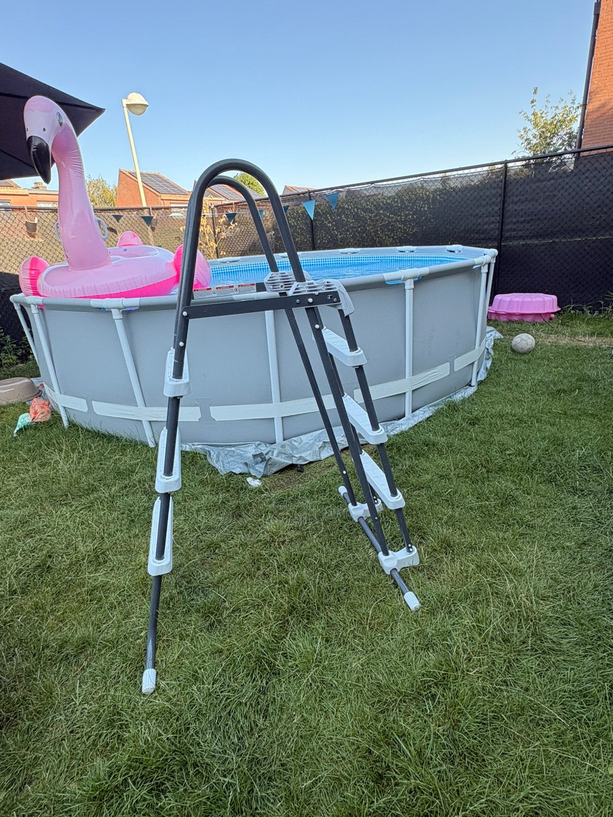 Nieuwe zwembadladder, Tuin en Terras, Ophalen, Nieuw, Opzetzwembad, 80 tot 120 cm