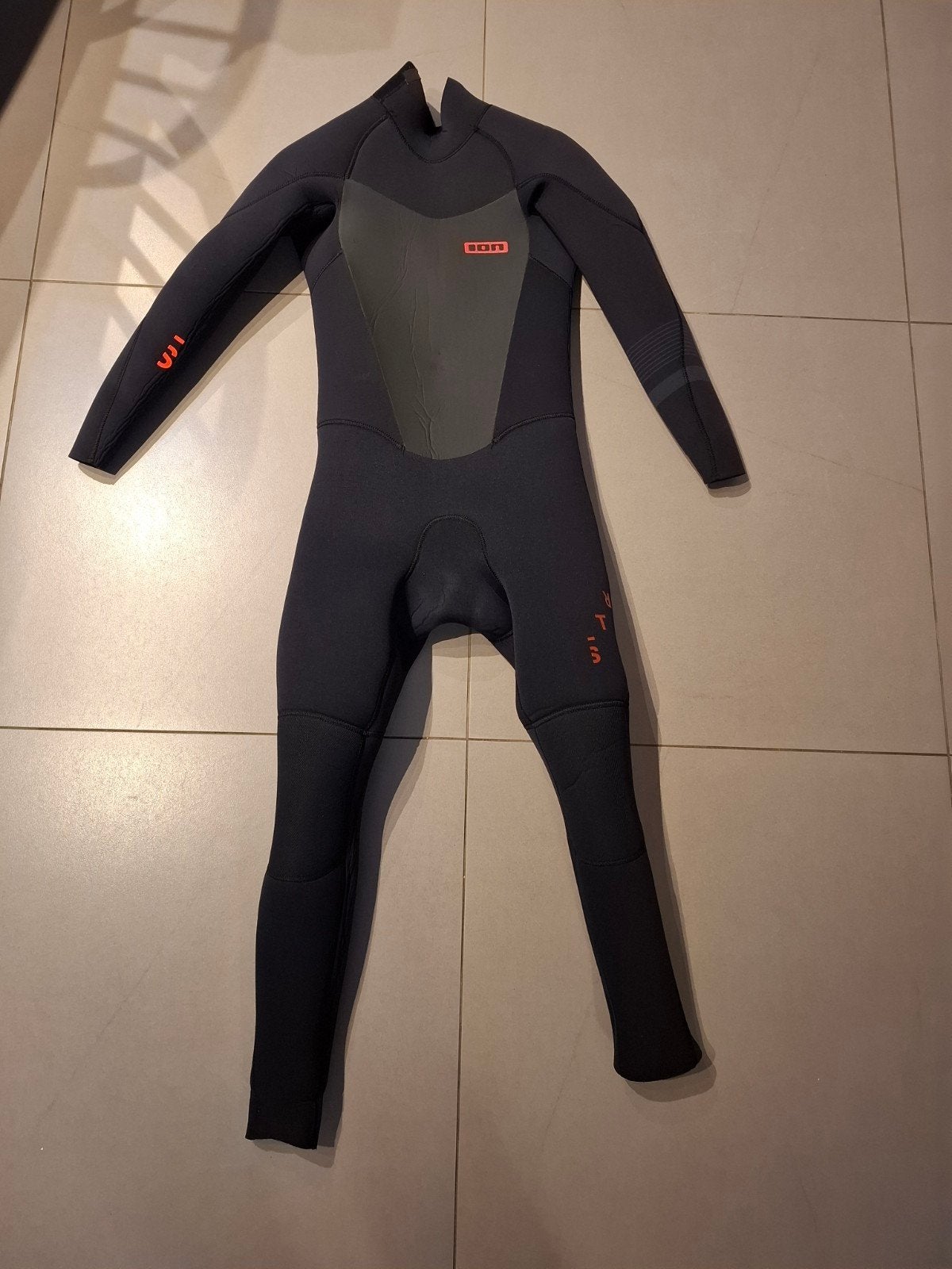 ion strike 5.5/6.5  xs, Watersport en Boten, Ophalen of Verzenden, Zo goed als nieuw, Wetsuit