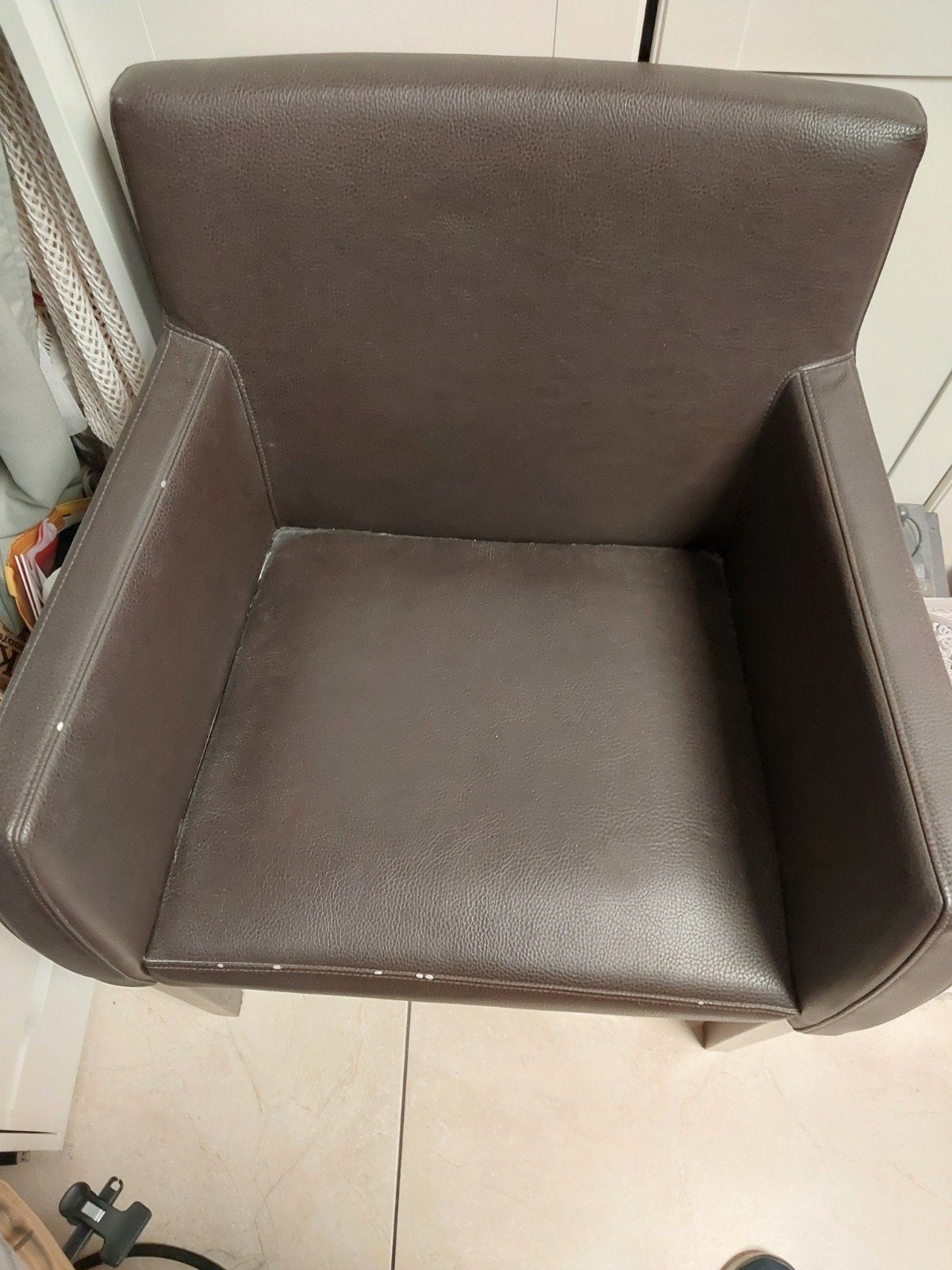 chaise fauteuil en simili cuir, Bois, Moins de 75 cm, Moins de 150 cm, Une personne