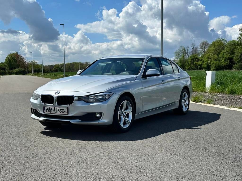 BMW Serie 3 - 318d, Auto's, Euro 5, Leder, Particulier, Achteruitrijcamera