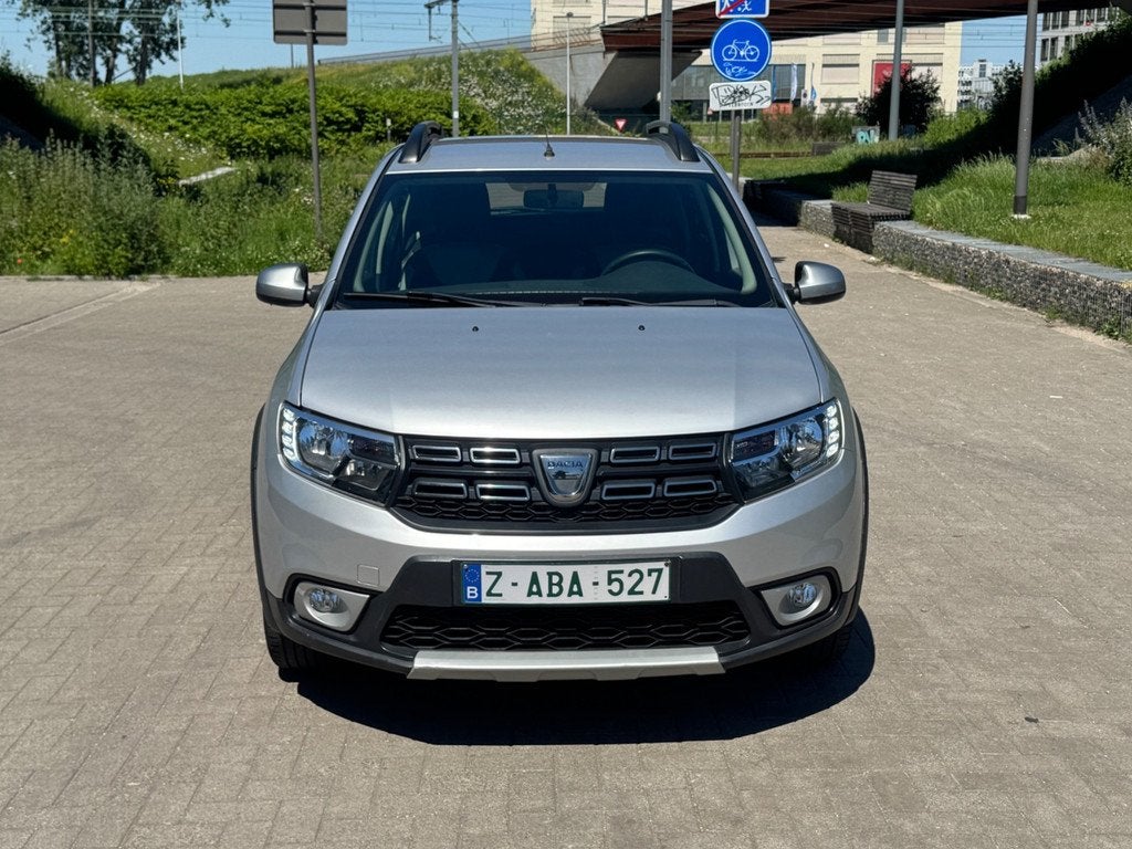 Dacia Sandero Stepway | Automaat | Benzine | Airco, Auto's, Dacia, 898 cc, Parkeersensor, Gebruikt, Euro 6