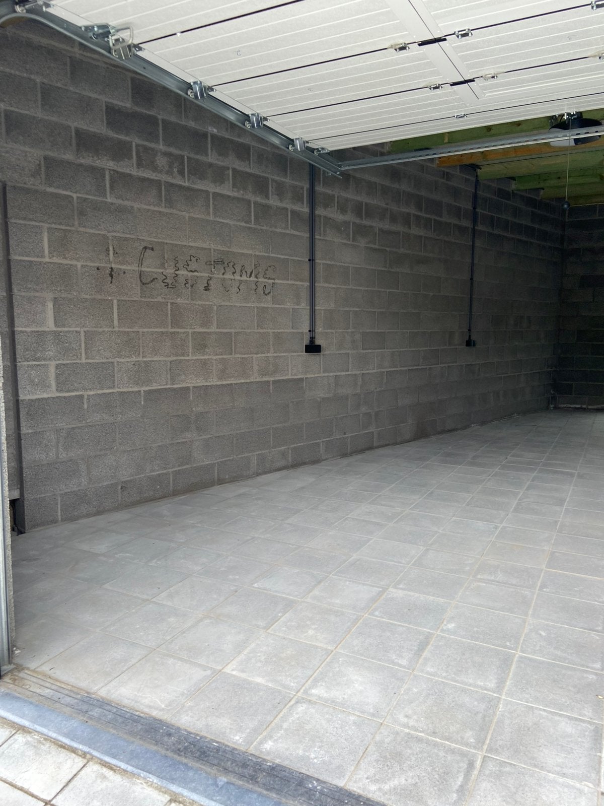 Entrepôt 40 M2 à Louer ( Baudour/ Mons ), Immo
