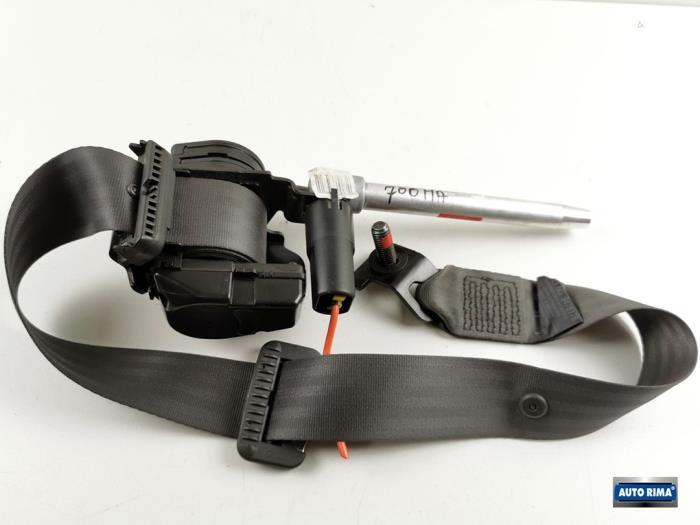 Ceinture de sécurité arrière centre d'un Volvo V70, -, 3 mois de garantie, -, -