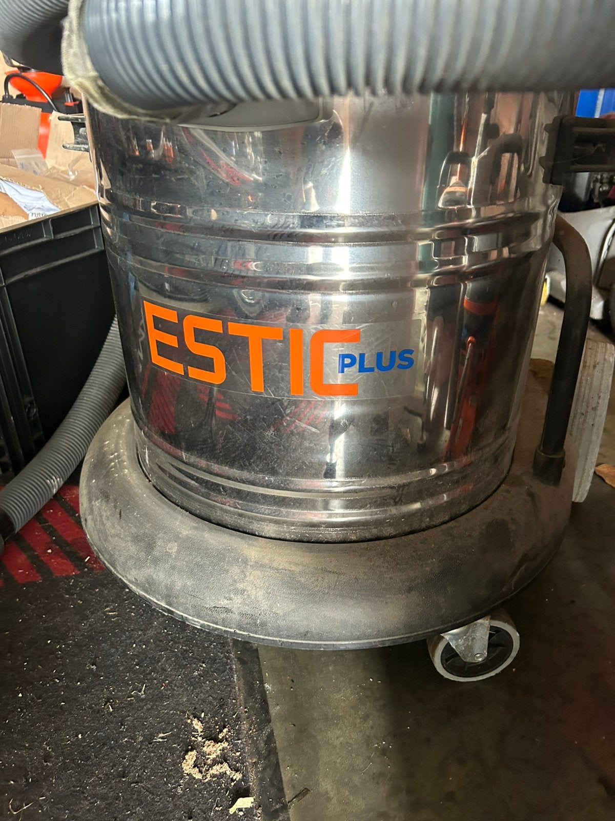 Industriële stofzuiger, Enlèvement, Utilisé