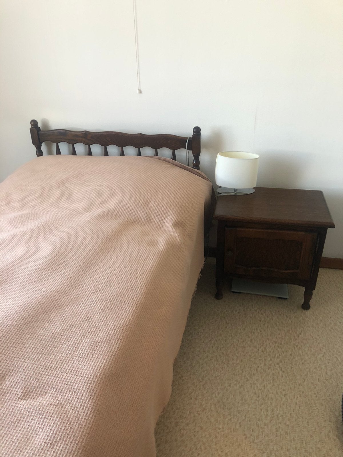 Eiken Eenpersoons bed met lattoflex en nachtkastje, Huis en Inrichting, Ophalen, Zo goed als nieuw, Eenpersoons