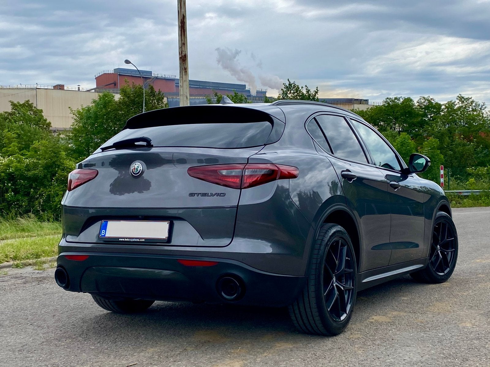 Alfa Stelvio « Black Edition », Autos, Cuir, Achat, Barres de toit, Particulier