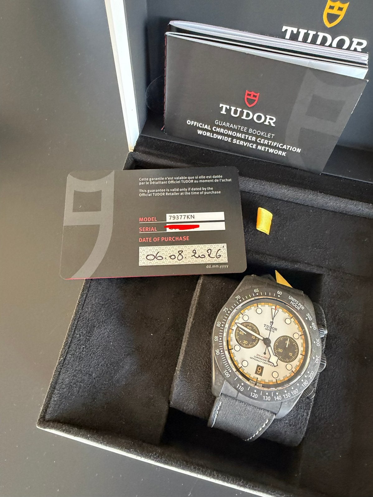 Tudor Black Bay chrono Carbon 26, Enlèvement, Comme neuf