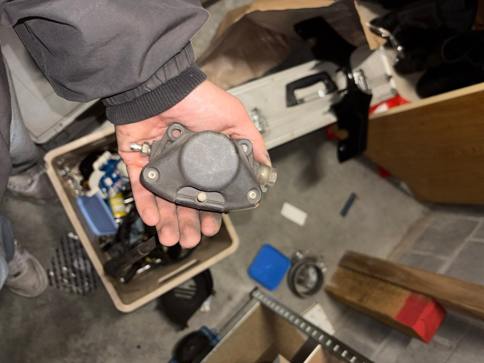 piaggio zip remklauw voorkant met remkabel, Ophalen