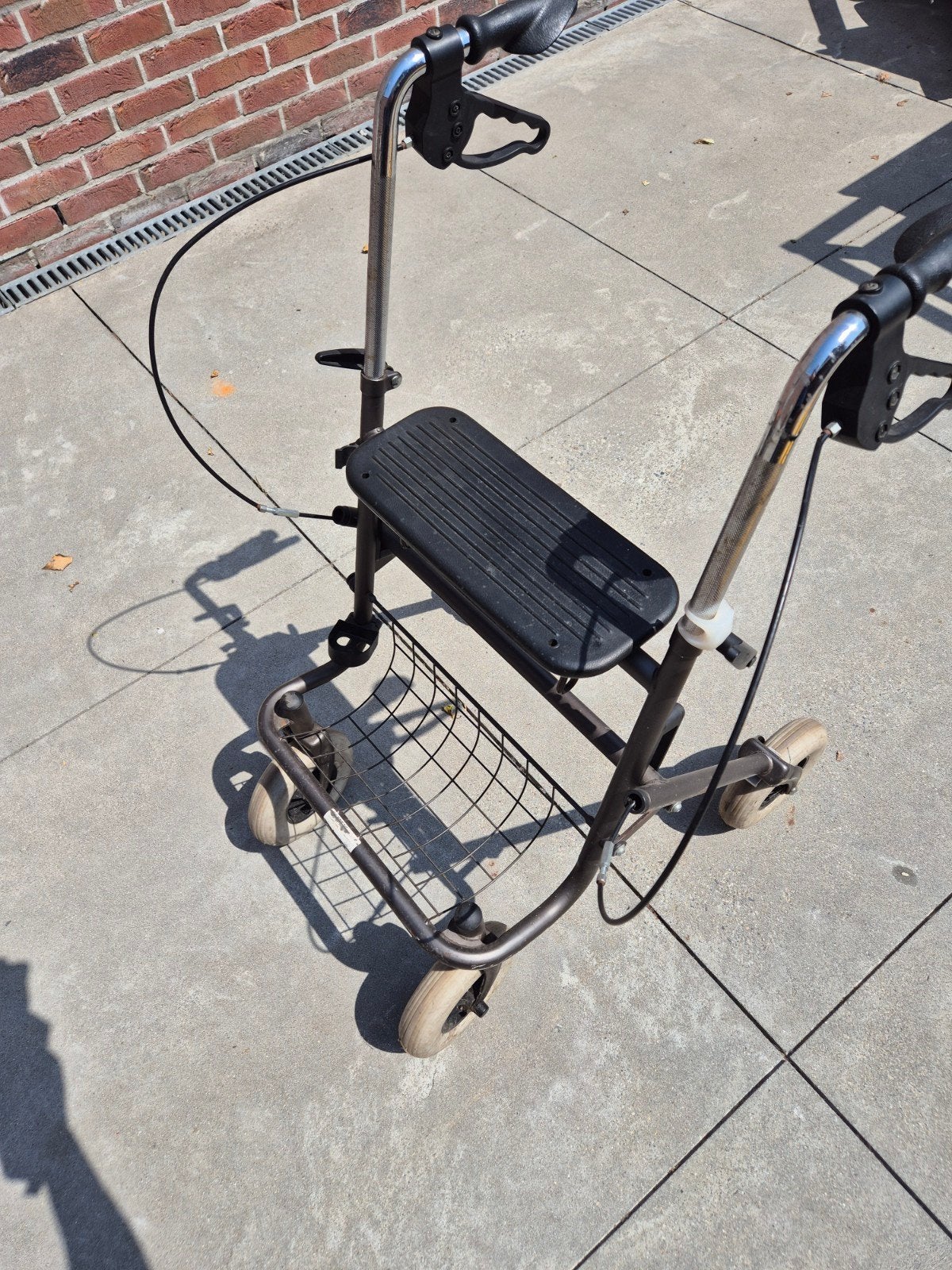 Rollator, Ophalen